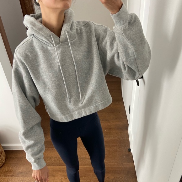 ALO Yoga Sweaters - Alo Yoga Cropped Hoodie